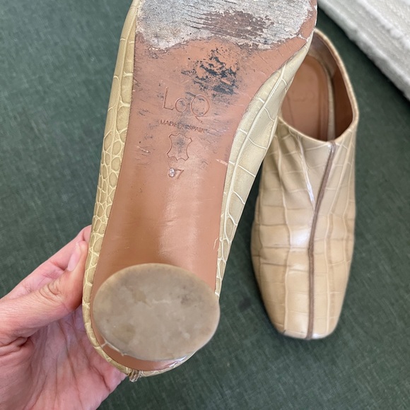 LOQ crocodile mules - Picture 5 of 9